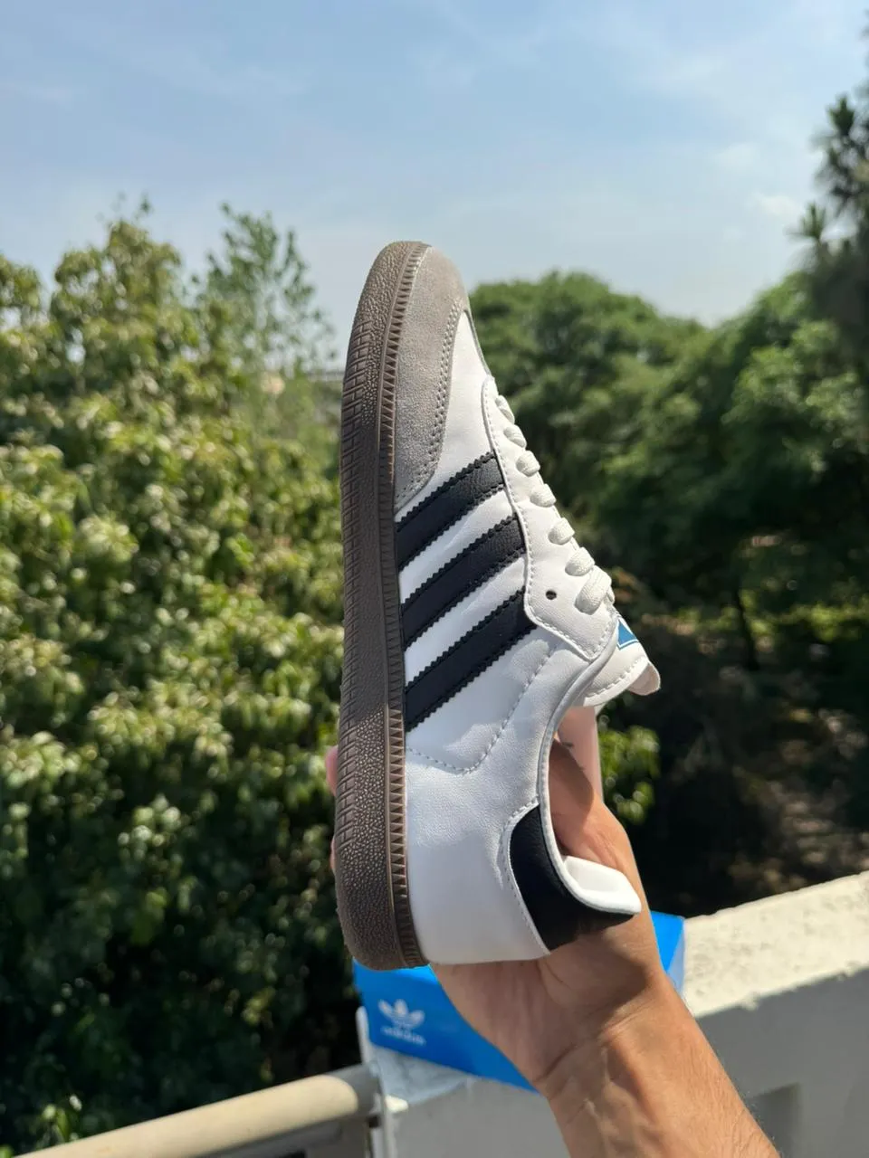 Front view of Adidas Samba - White