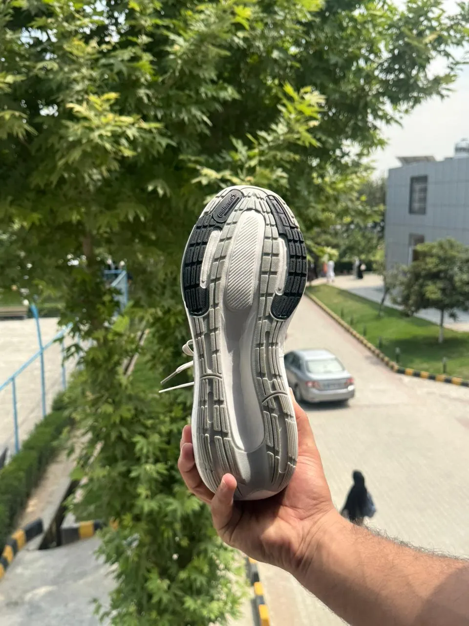 Adidas Ultraboost Light - Halo Silver / Cloud White - View 4